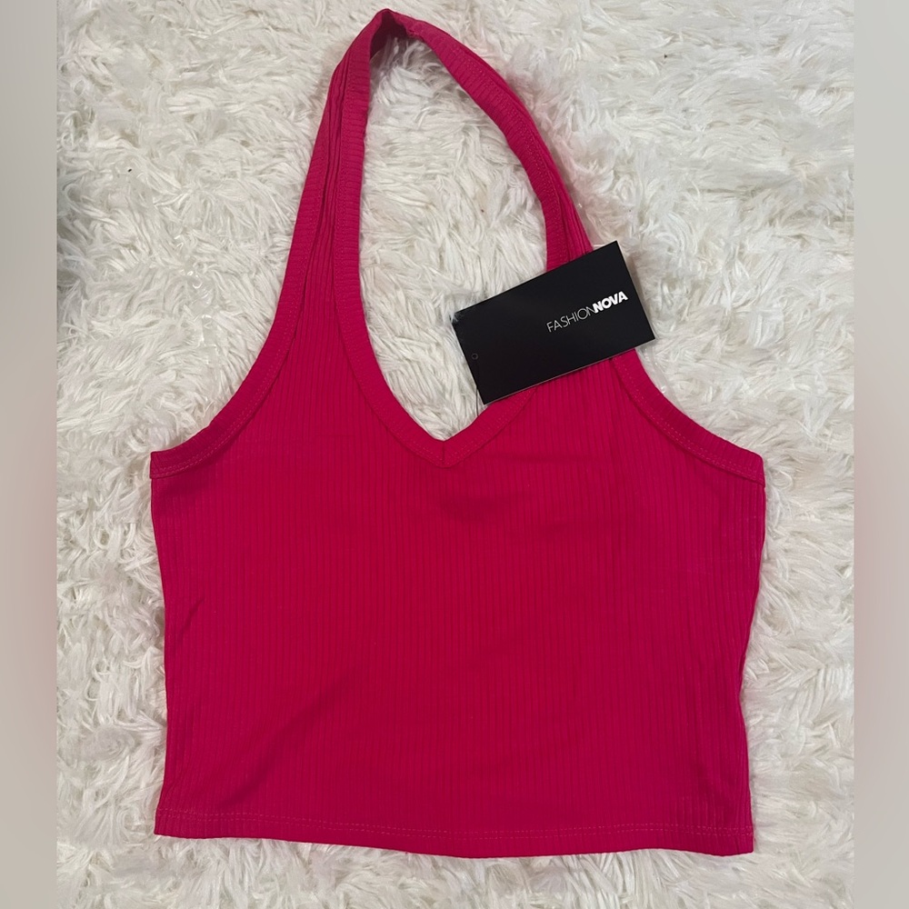 🎀NWTS Women’s Fashion Nova “The New Me Halter Top” color hot pink size Small 🎀